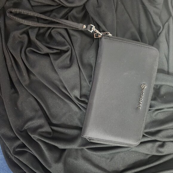 Nordace Black RFID Blocking Passport Sim SD Card ID Window Smart Wallet Wristlet - Picture 1 of 16